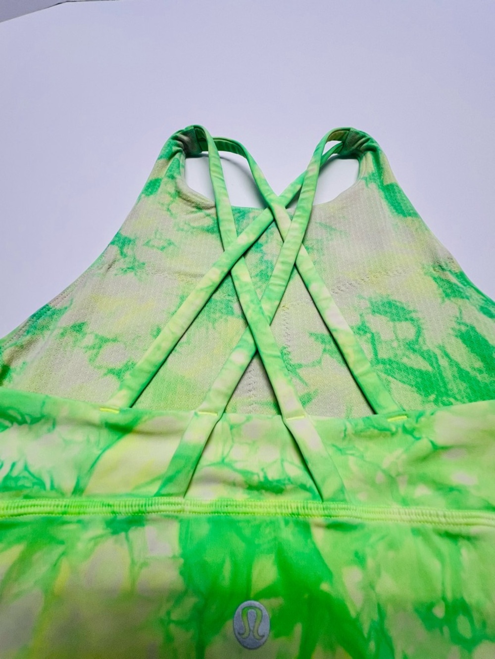 LULULEMON energy Bra Long Line Green Tie Dye Size 6 Strappy Back Medium Support - Picture 7 of 10
